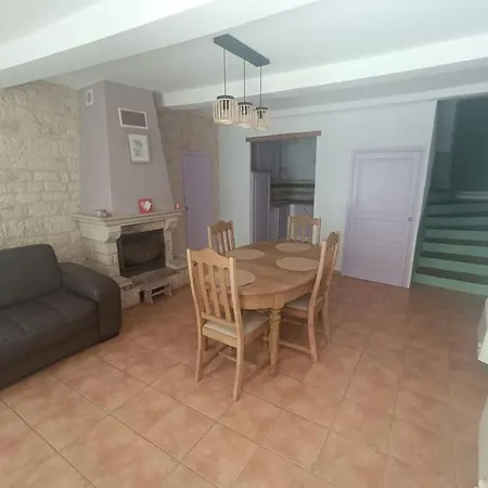 Agreable Maison En Provence ألماني إن بروفنس